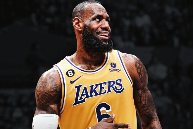 轻资产比例 轻资产比例